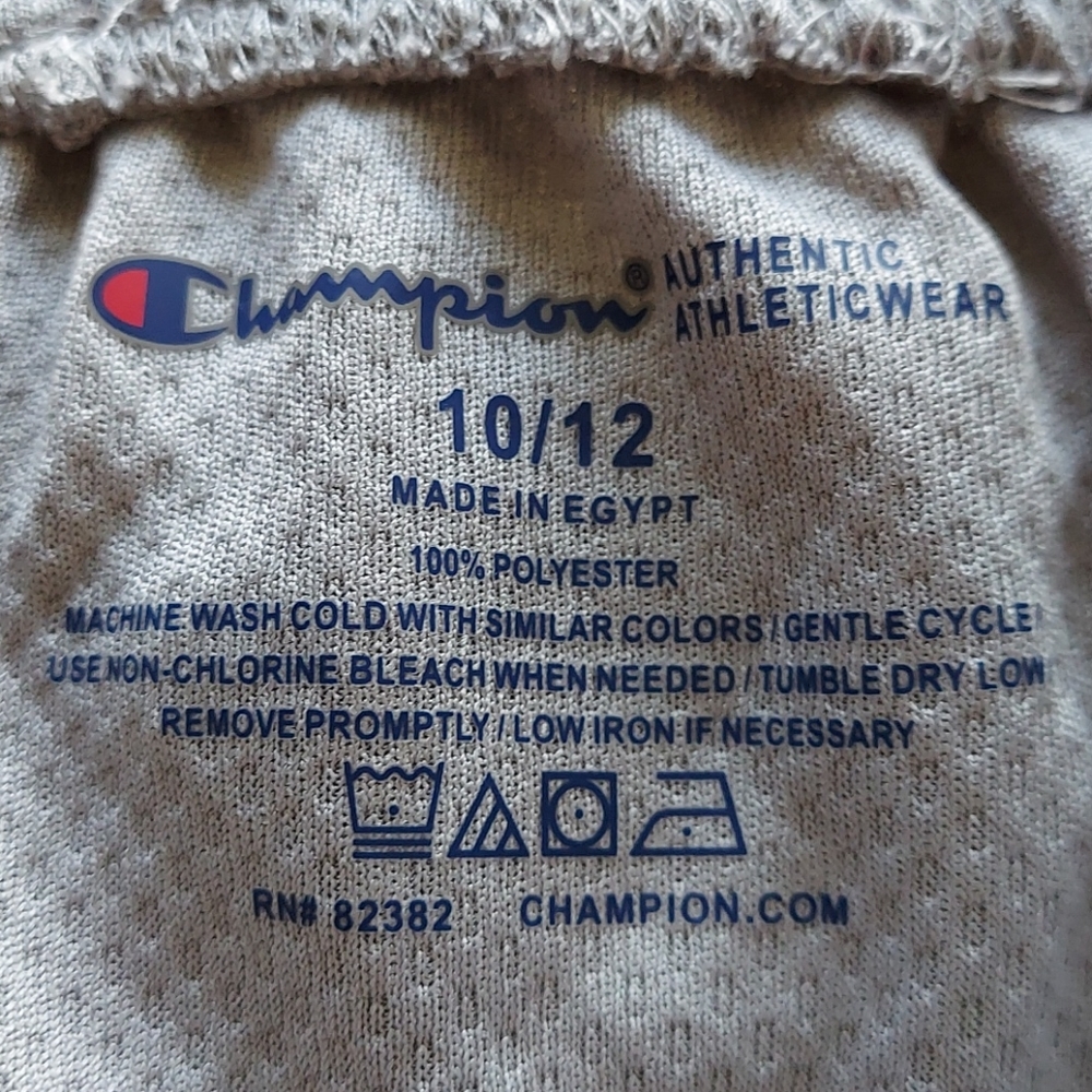 Shorts - Picture 4 of 4